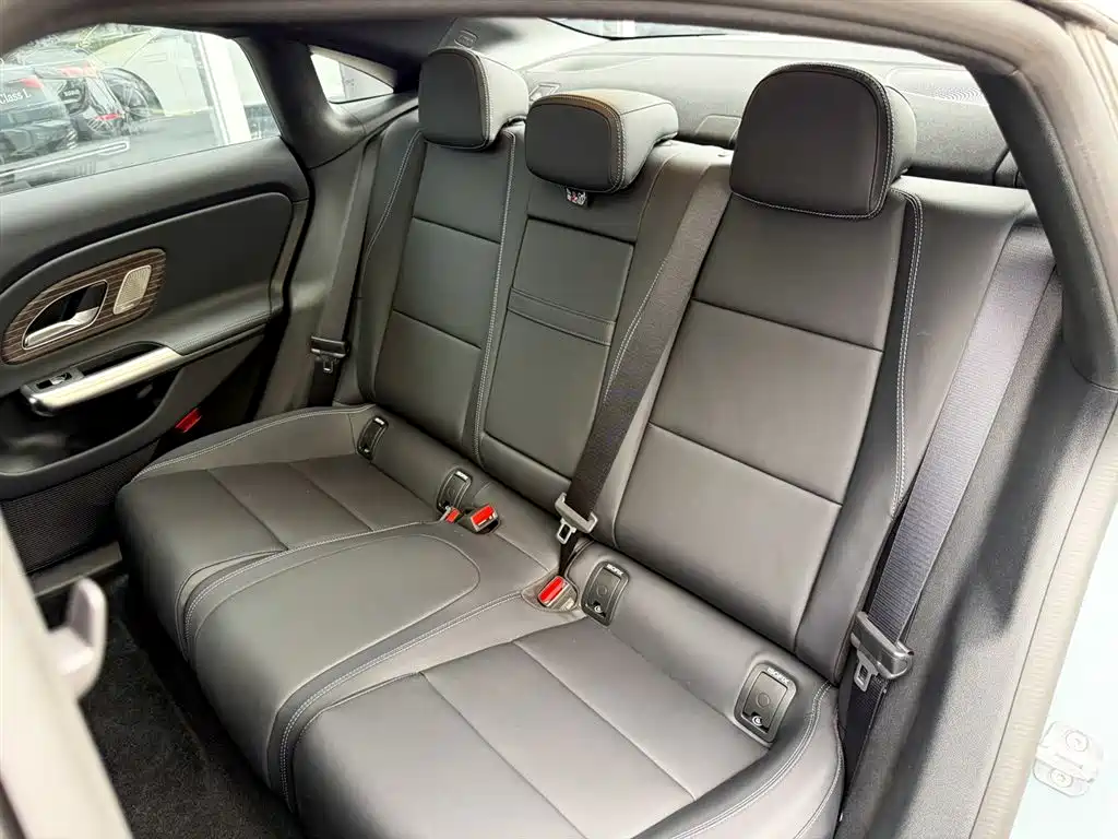 Mercedes-Benz CLA New Energy 2025 300L Fashion фото 8