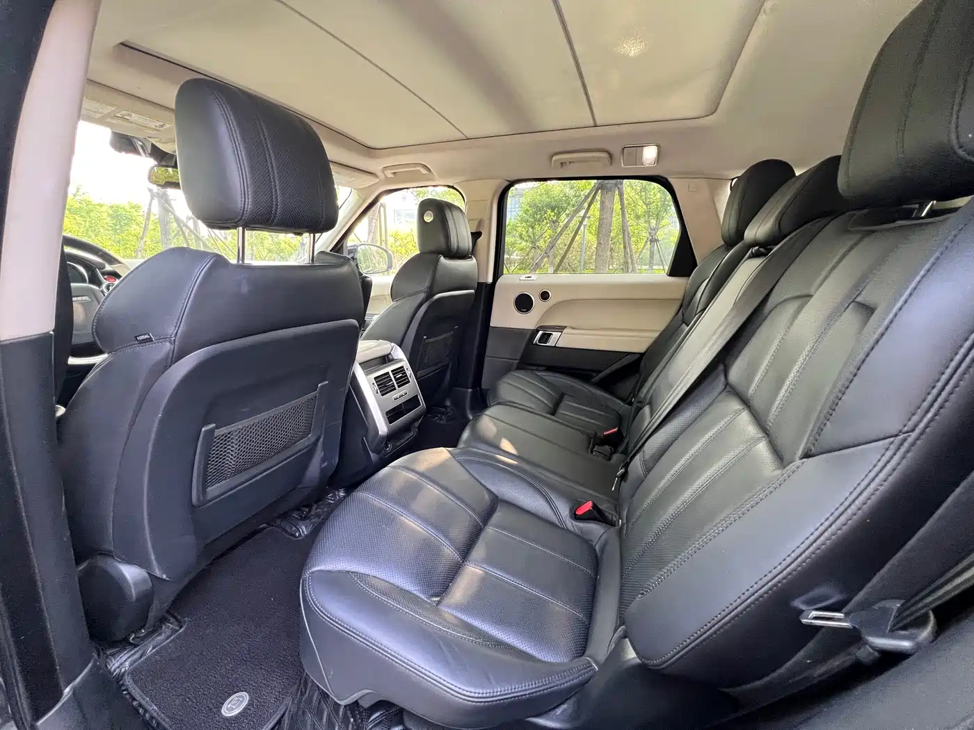 Land Rover Range Rover Sport фото 8