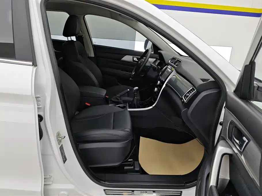 Haval H2 2017 Red Label 1.5T Manual 2WD Elite фото 8