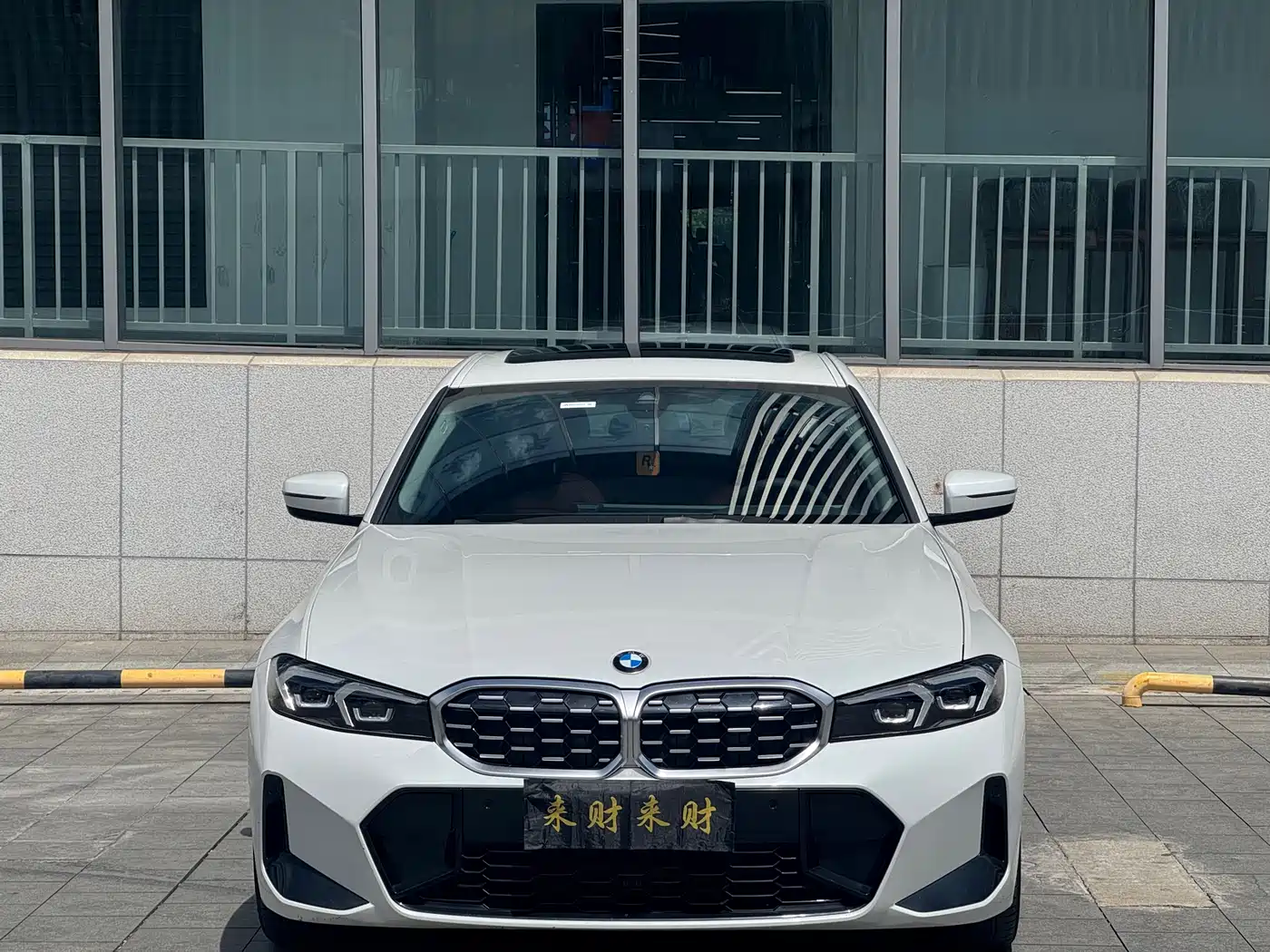 BMW 3 Series 2023 325i M Sport Package фото 2