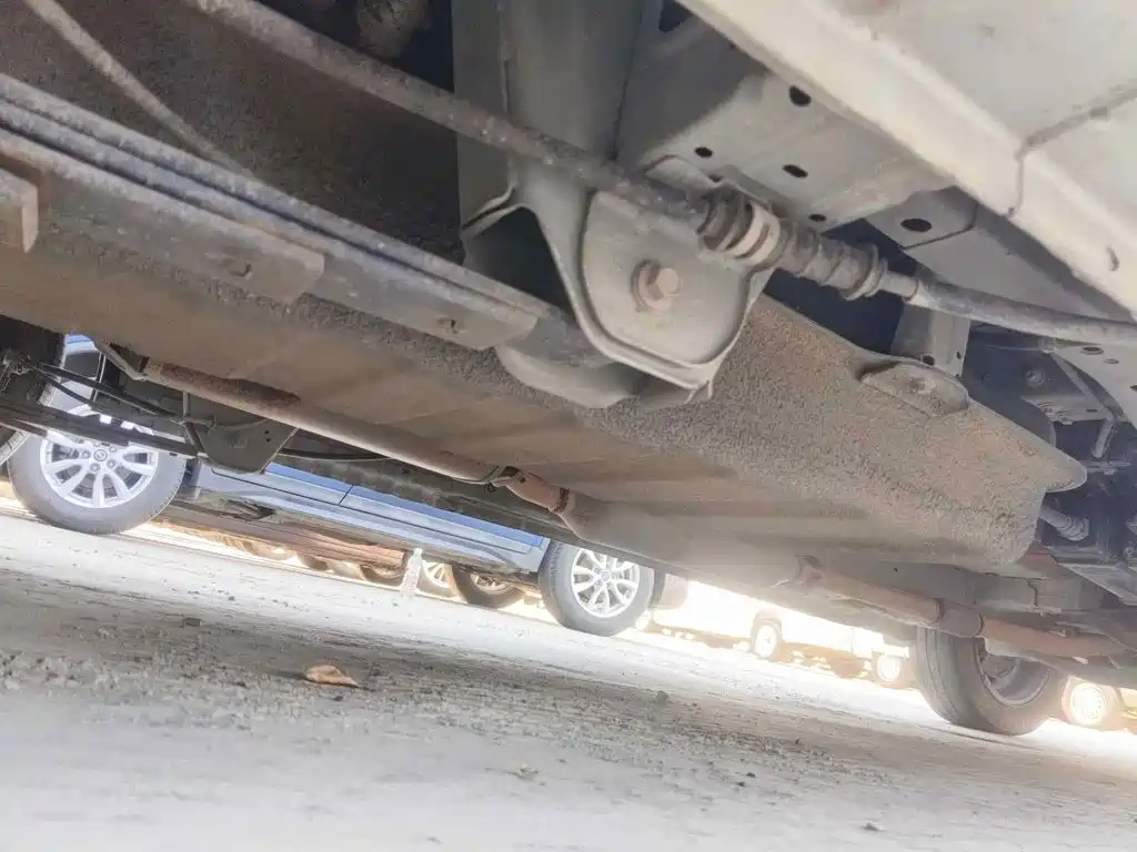 Dongfeng Fengguang Fengguang 380 2024 2022 1.5L Comfort Bus (Leaf Spring) 5-Seater