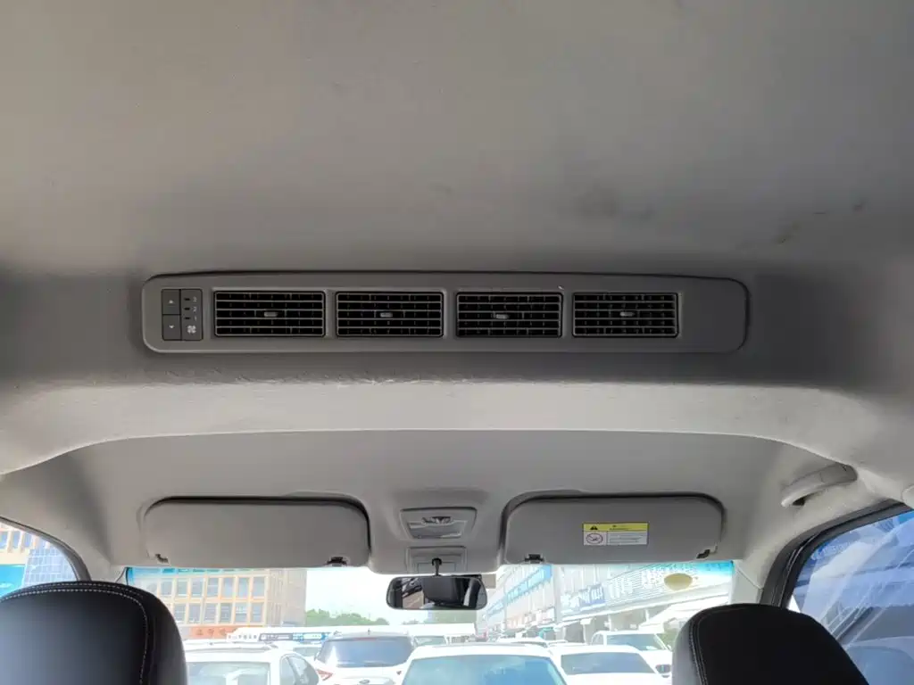 Wuling Motors Wuling Journey 2022 2021 1.5T Manual Luxury Commercial Vehicle