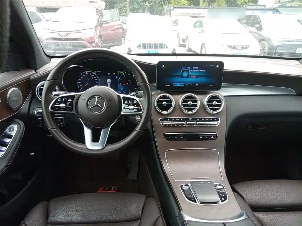 Mercedes-Benz GLC 2022 Facelift II GLC 260 L 4MATIC Luxury фото 7