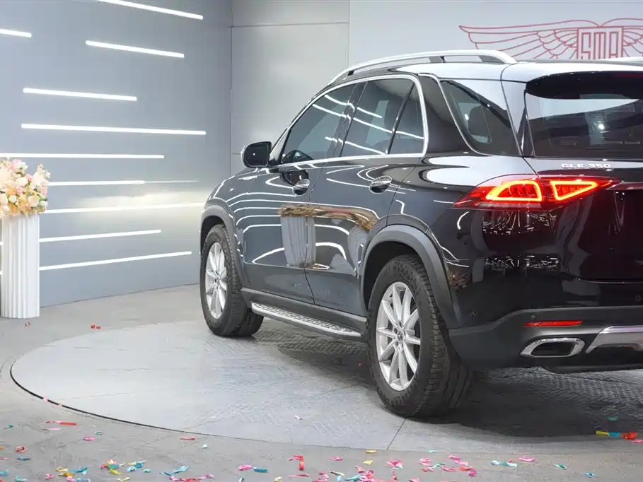 Mercedes-Benz GLE 2021 GLE 350 4MATIC Fashion фото 5
