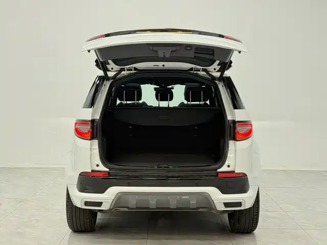 Land Rover Discovery Sport 2021 249PS R-Dynamic S Performance Edition фото 12