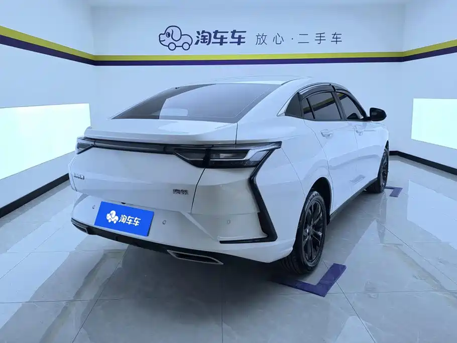 Photo 3 - Dongfeng Aeolus Yixuan