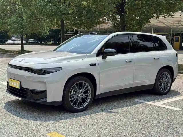 Leapmotor C10 2026 605 LiDAR Edition — фото 2