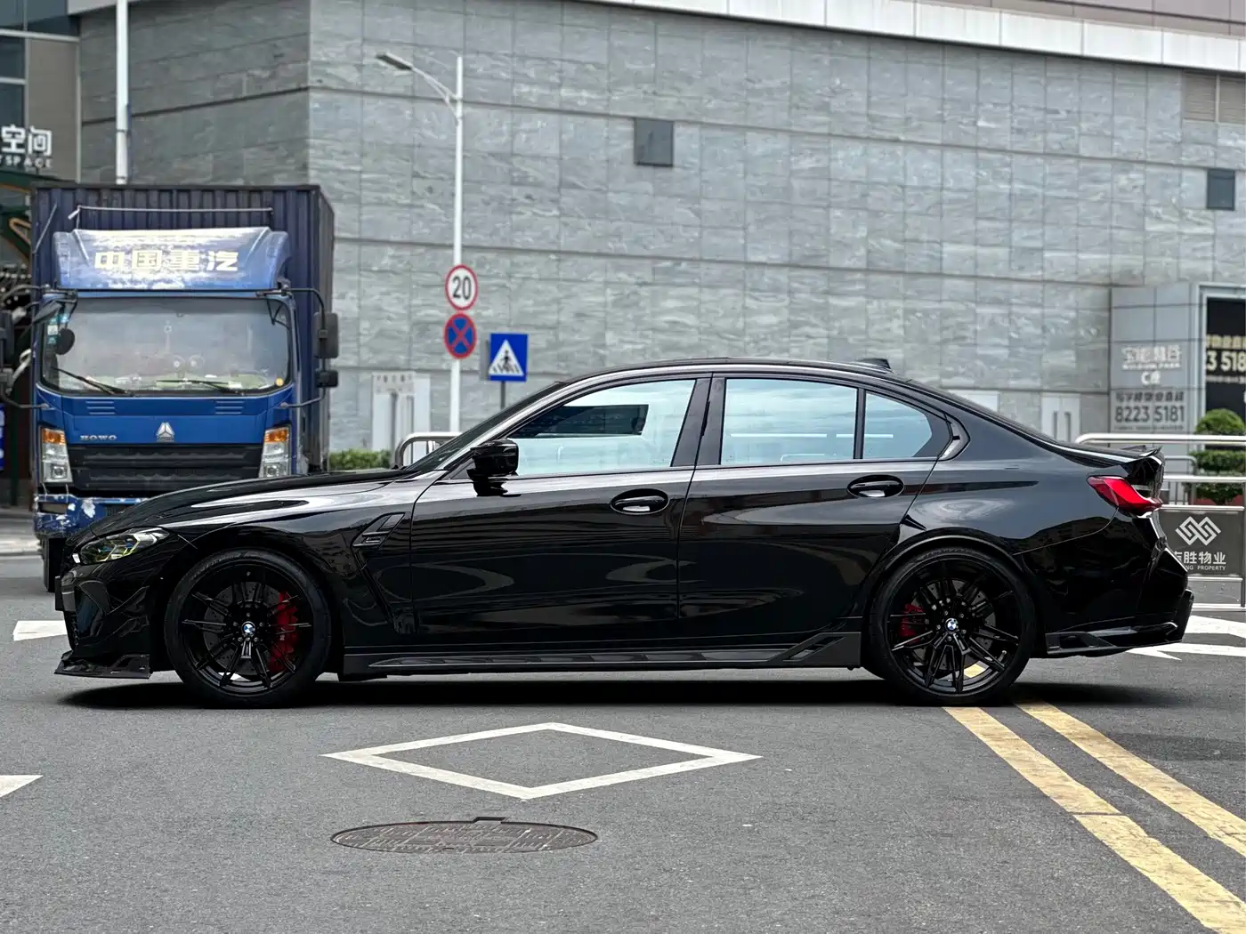 BMW M3 2021 M3 Sedan M xDrive Thunder Edition фото 4