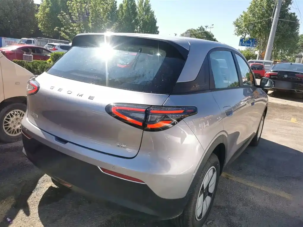 Geely Galaxy Starry Wish 2026 Edition 310km Youth Version фото 7