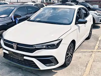 Roewe i5
