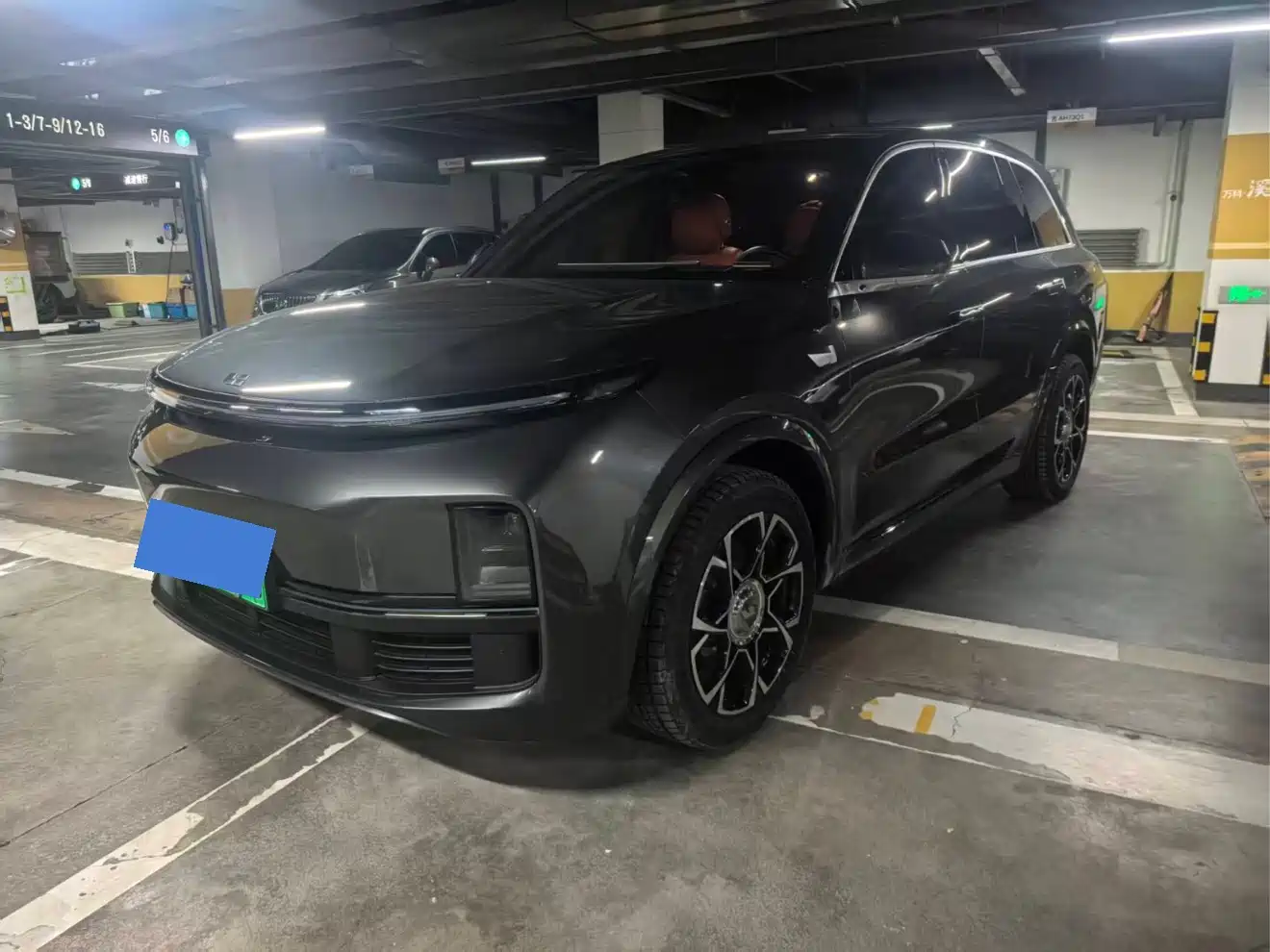 Li Auto Li L8 2023 Pro