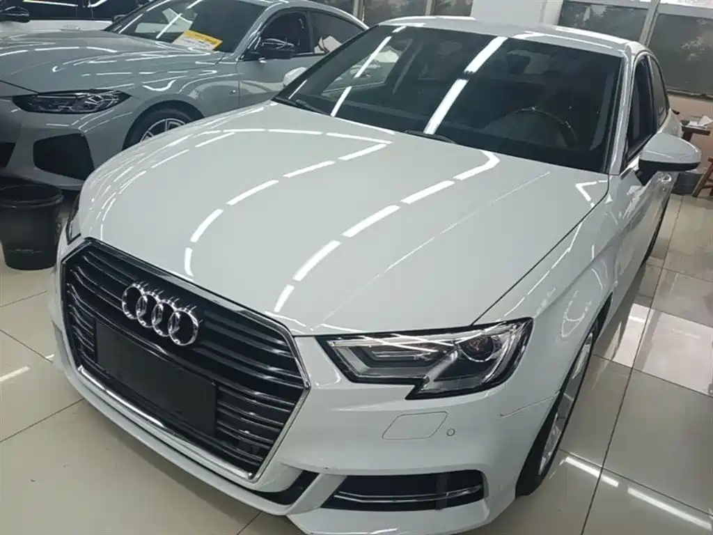 Audi A3 2019 Limousine 35 TFSI Progressive China VI фото 2