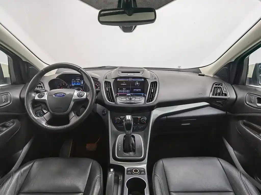 Photo 5 - Ford Kuga