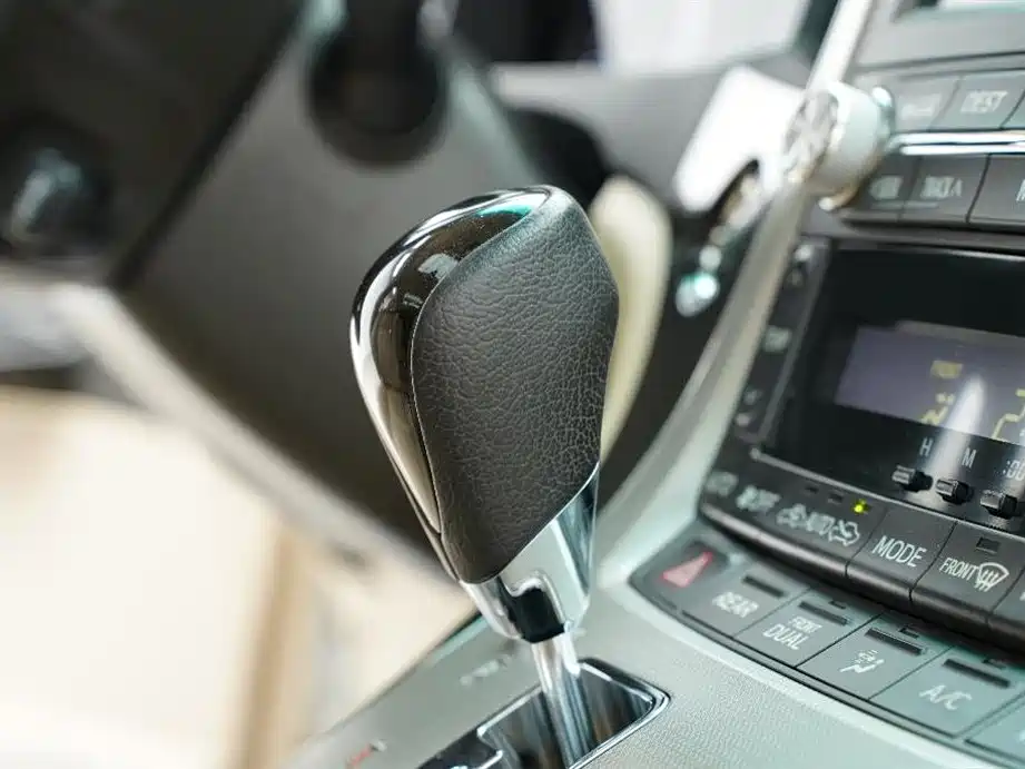 Toyota Alphard 2012 3.5L Luxury Edition фото 28