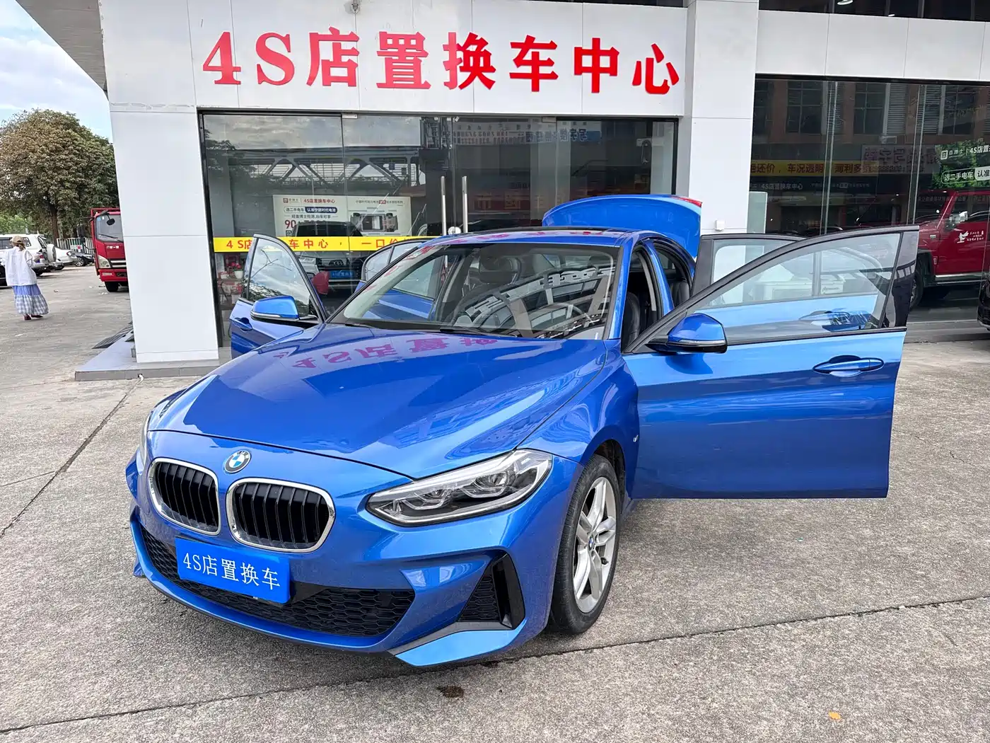 BMW 1 Series 2020 Model 120i M Sport Package фото 20