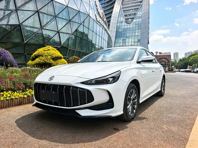MG MG5 2026