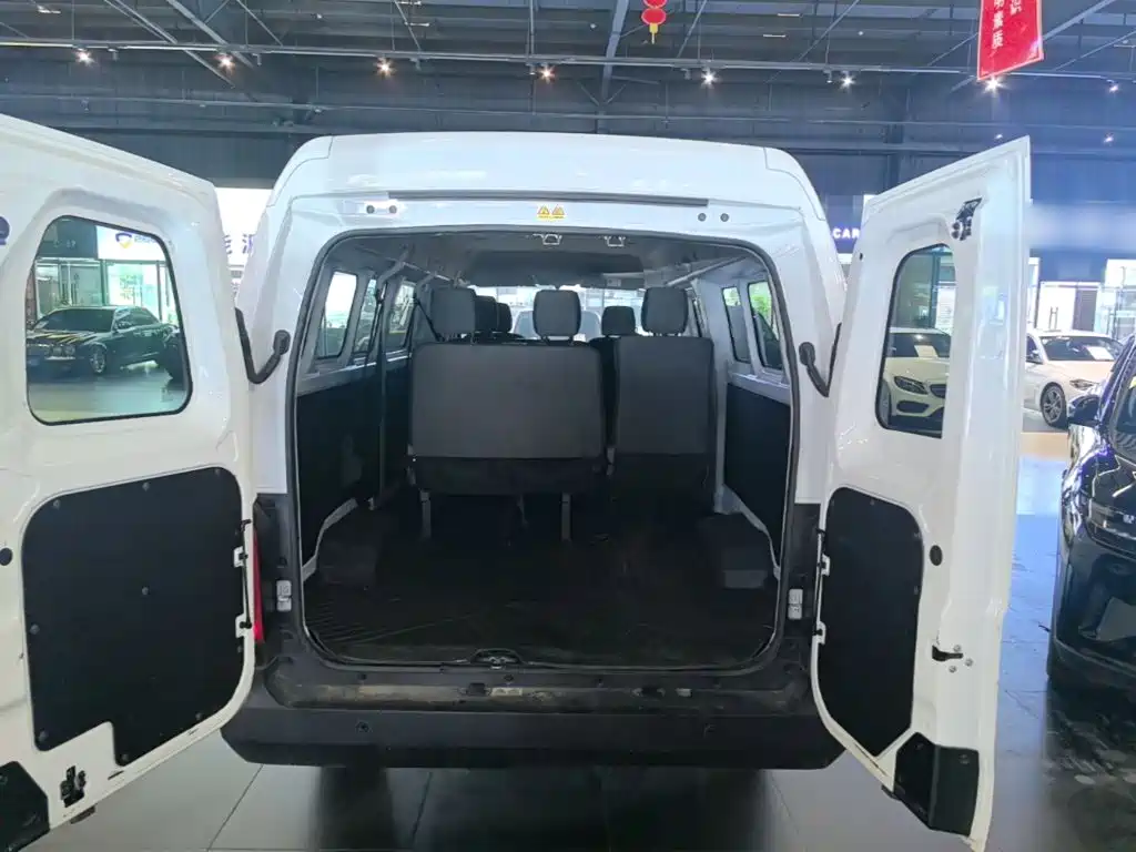 Karry Jiangtun E7 2025 2024 Model Clear Window 41.86kWh 7-Seater
