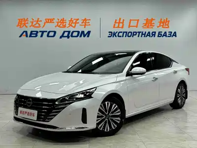 Nissan Teana