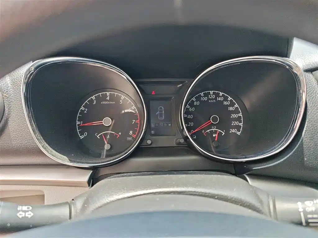 Venucia T70 2017 2016 2.0L CVT Rui Xing Edition