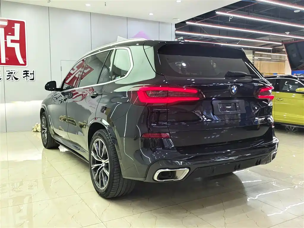 BMW X5 2022 Facelift xDrive 30Li Premium M Sport Package фото 4