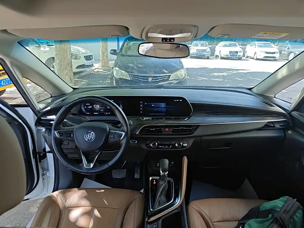 BUICK GL6