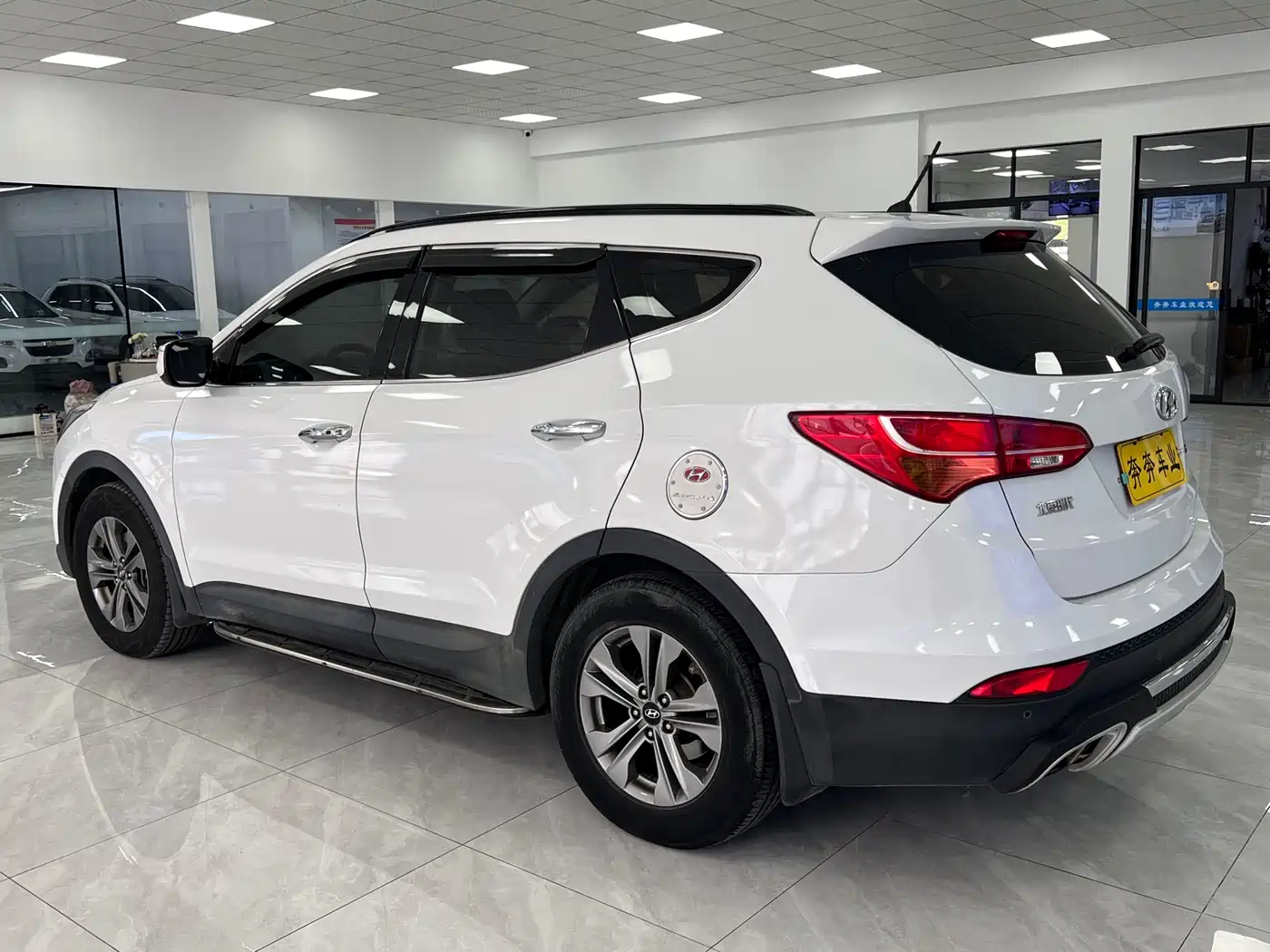 Hyundai Santa Fe 2013 Model 2.4L Automatic 2WD Smart фото 6