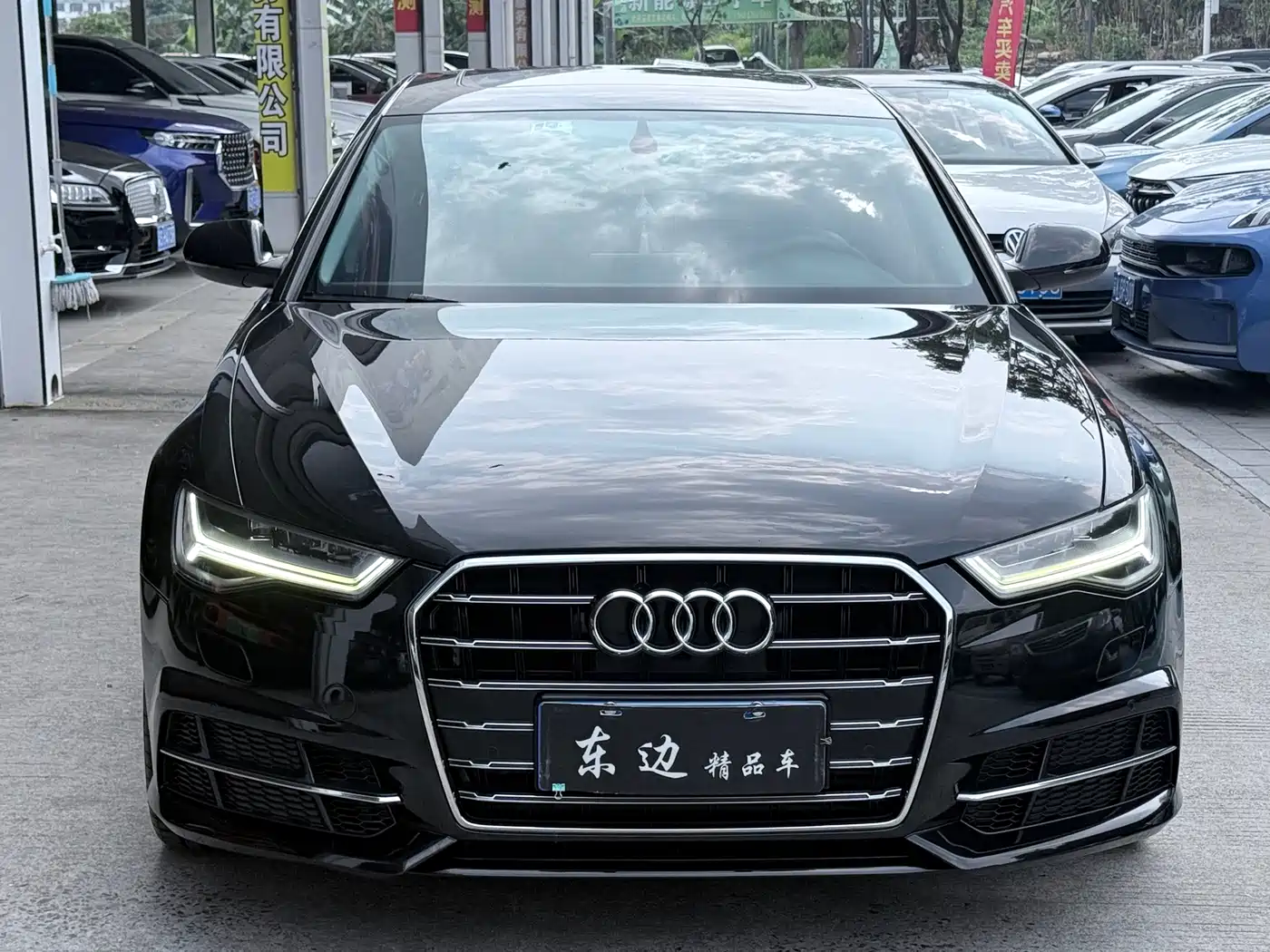 Audi A6L 2018 30th Anniversary 35 TFSI Fashion фото 2