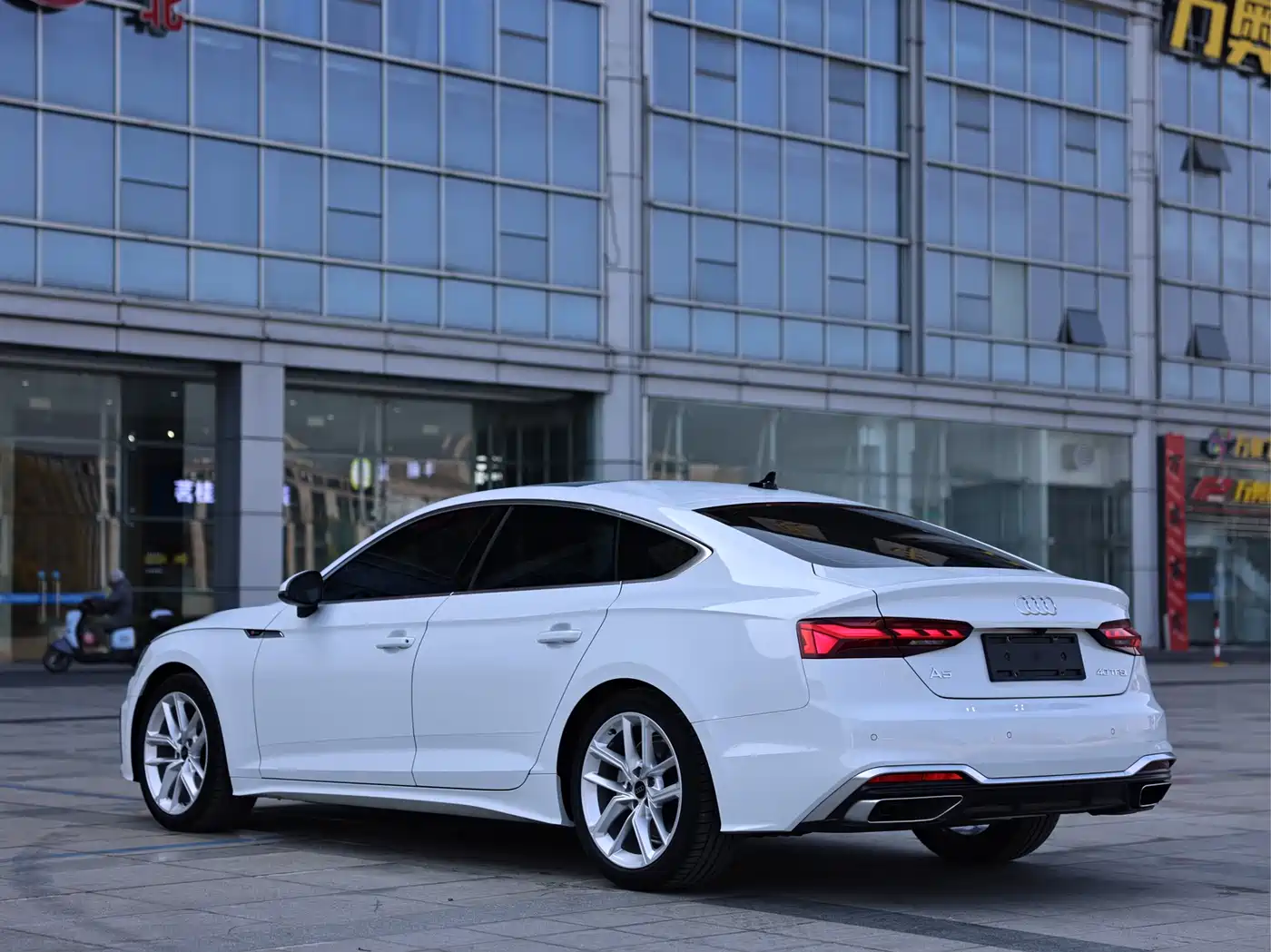 AUDI A5 (IMPORT)