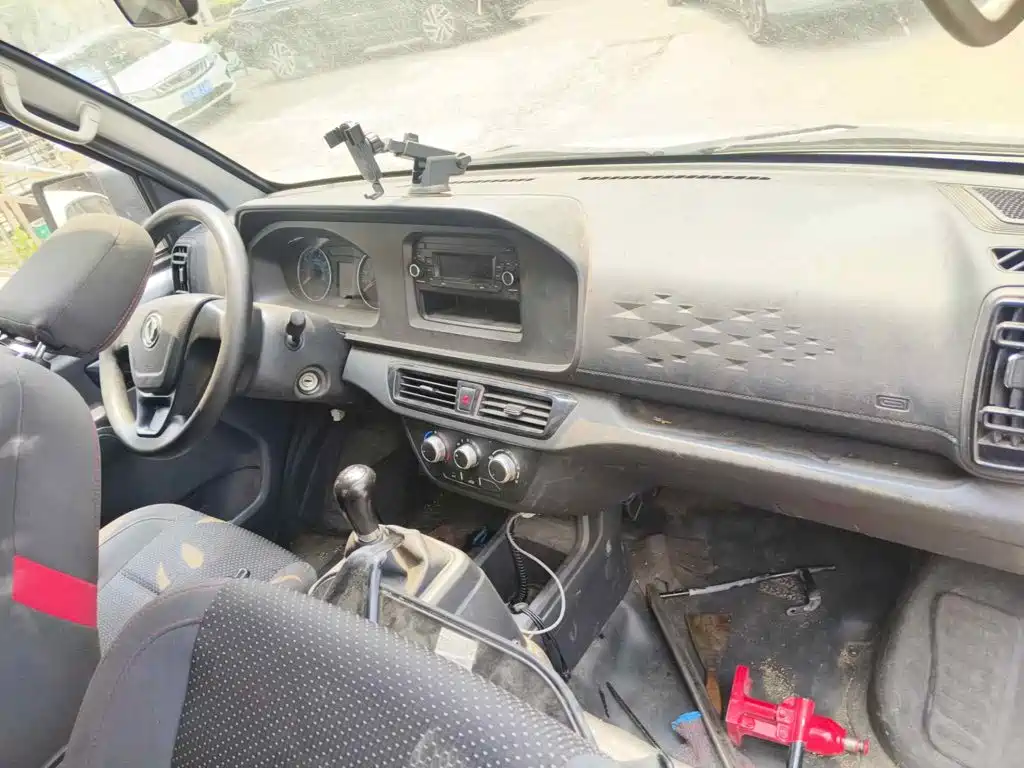 Dongfeng Xiaokang D71 2023 2023 1.6L LV0 SFG16C