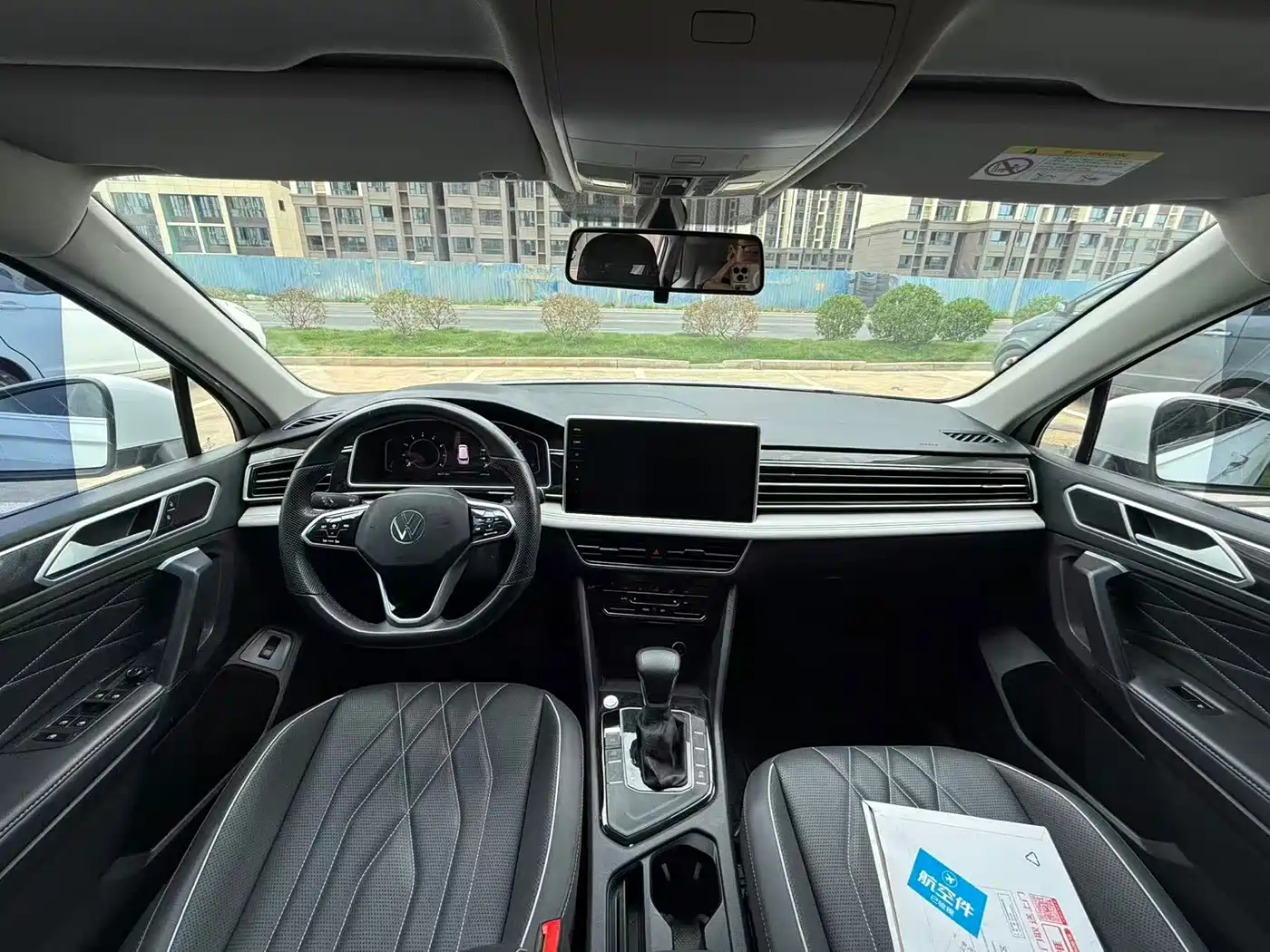 Volkswagen Tiguan L 2023 300TSI Automatic 2WD Smart Enjoyment Edition фото 6