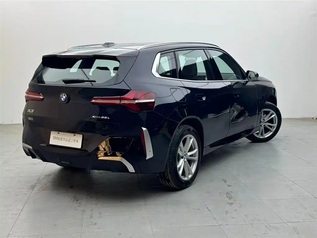 BMW X3 2025 xDrive25L Luxury Package фото 4