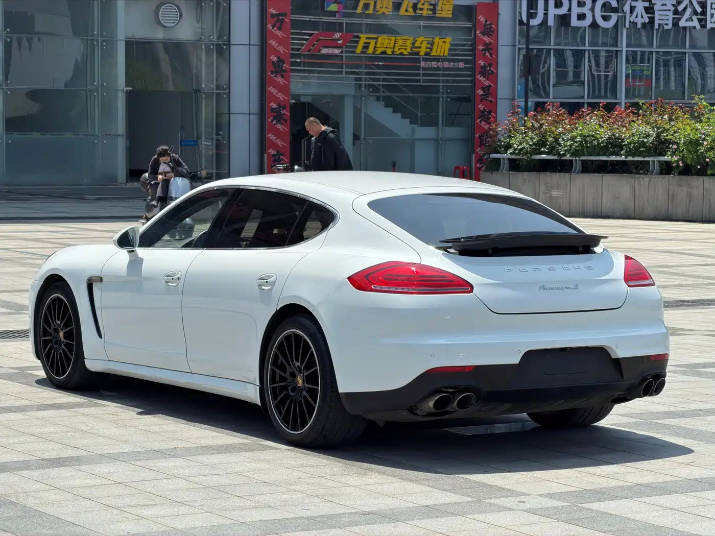 Porsche Panamera 2014 Panamera S Executive 3.0T фото 6