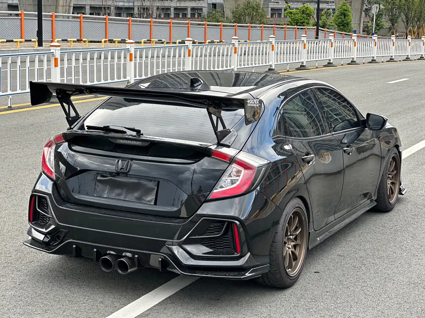 Фото 12 - Honda Civic