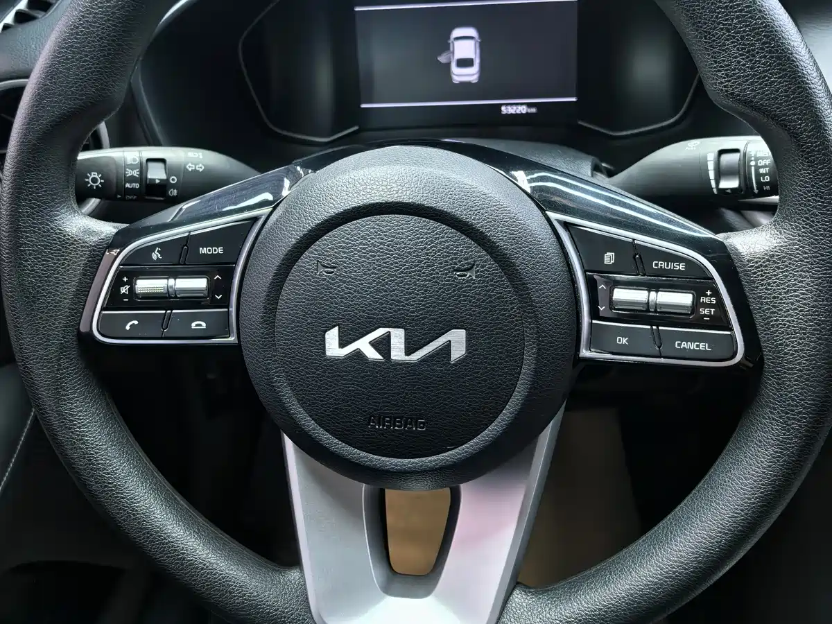 Kia K3 2021 Facelift 1.5L CVT Fashion Edition фото 14