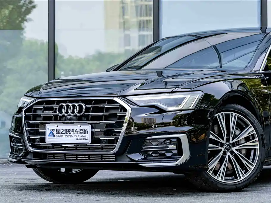 Audi A6L 2024 55 TFSI quattro Exclusive Dynamic фото 2