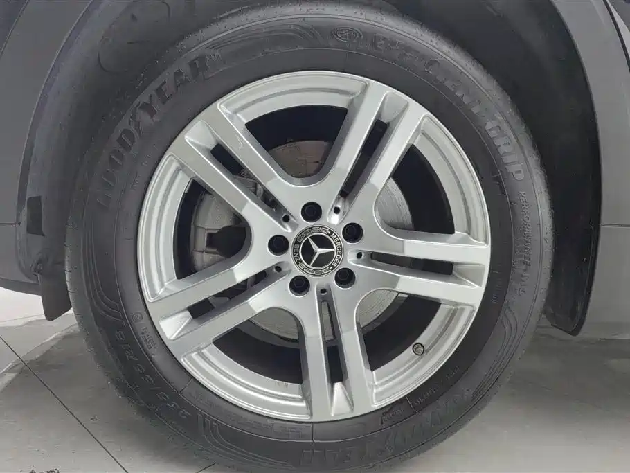 Mercedes-Benz GLB 2022 Model GLB 200 Dynamic Edition фото 6