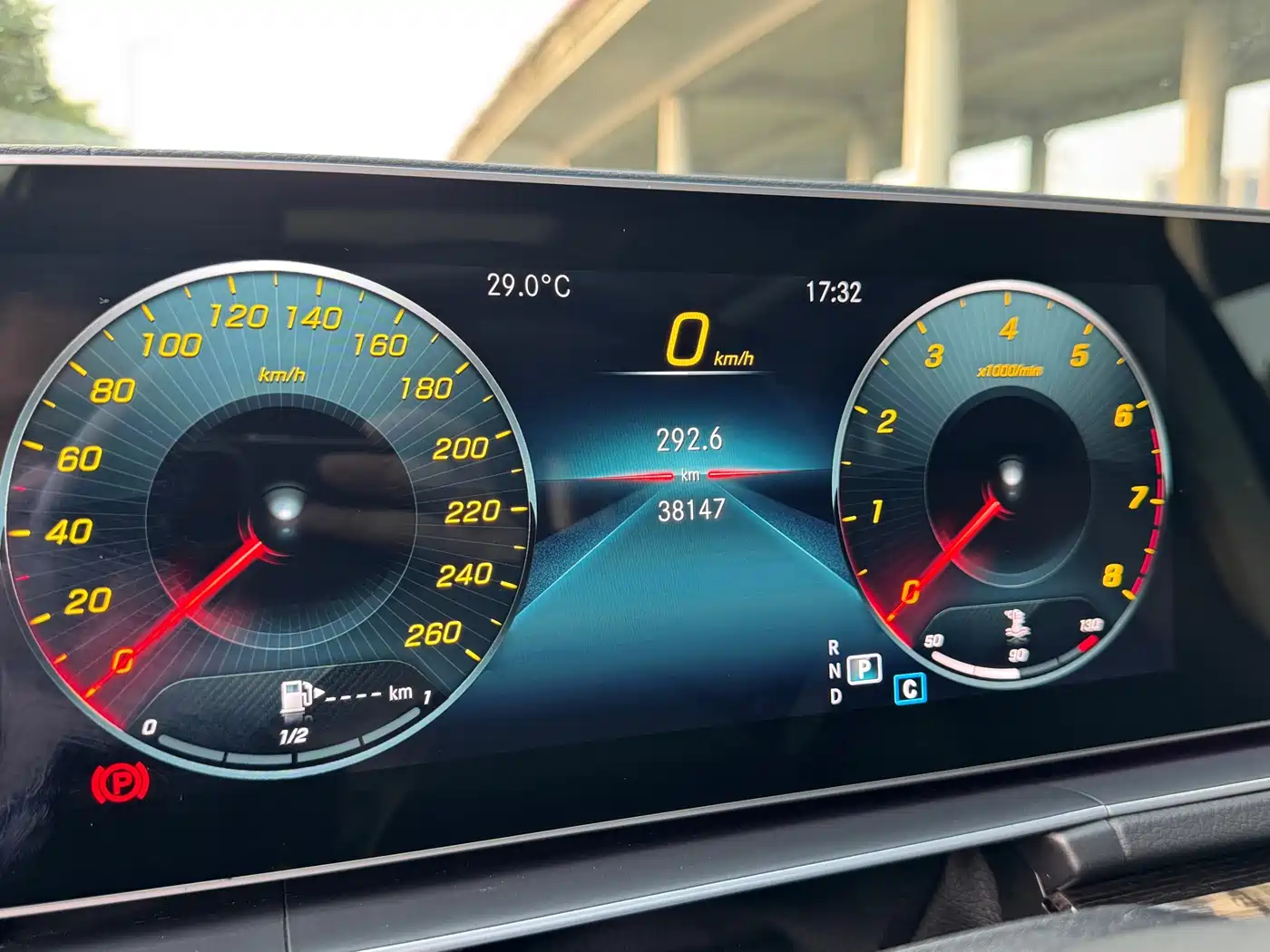Mercedes-Benz GLE 2022 GLE 350 4MATIC Fashion фото 9
