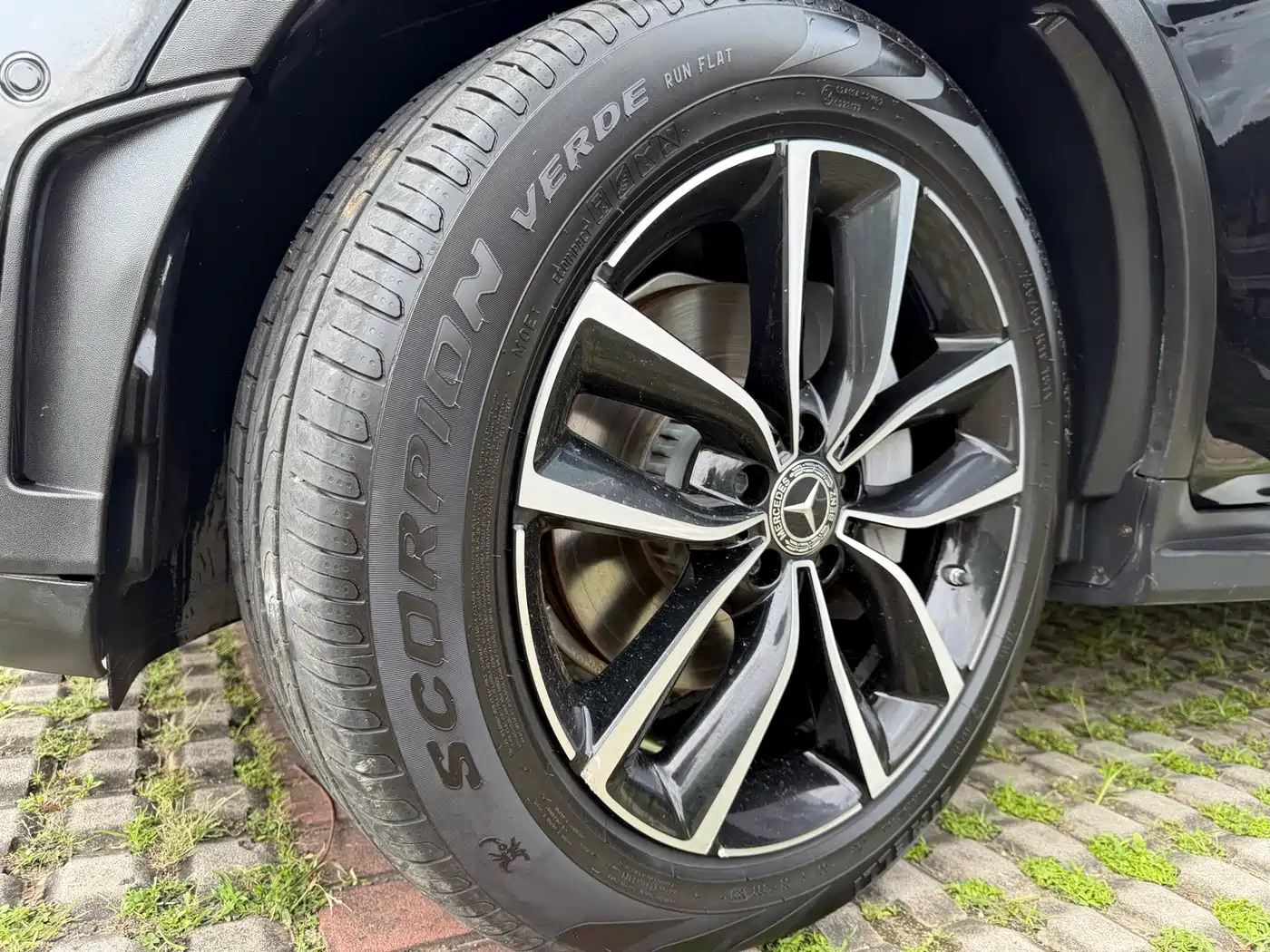 Mercedes-Benz GLC 2022 Model GLC 260 L 4MATIC Luxury Edition фото 13