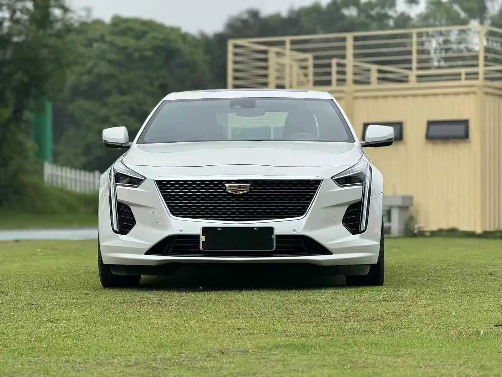 Фото 2 - Cadillac CT6