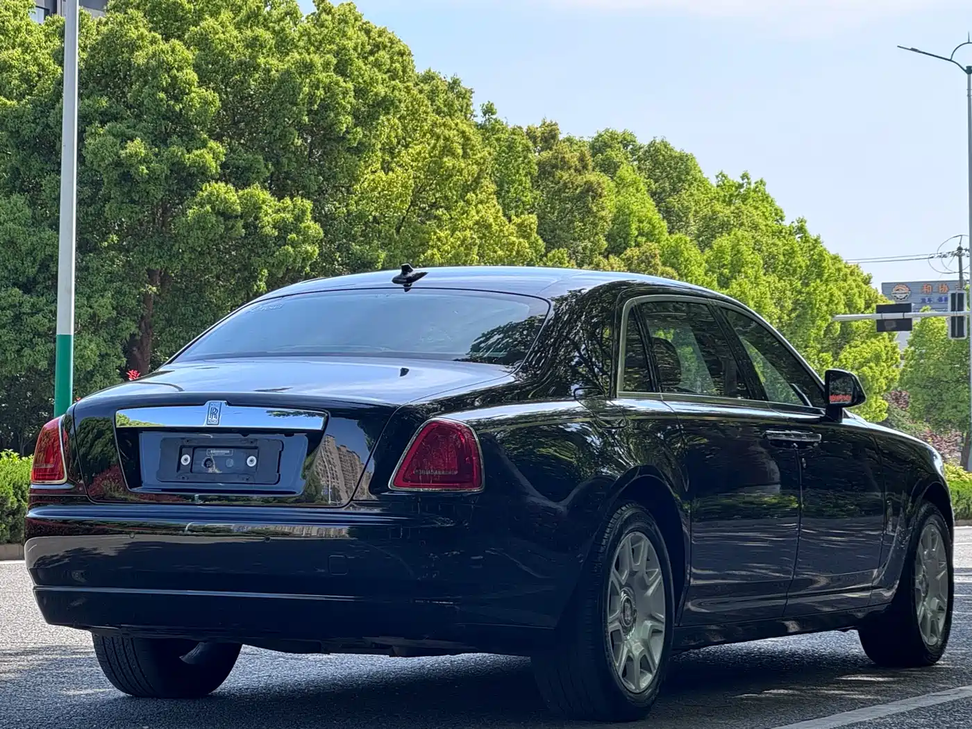 Rolls-Royce Ghost 2012 2012 6.6T Extended Version