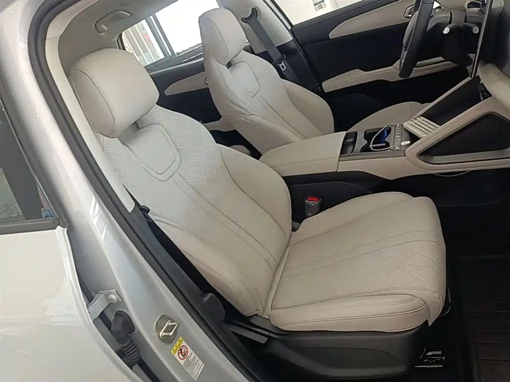 BYD Yuan UP 2025 Smart Drive Edition 401KM Vitality Version фото 25