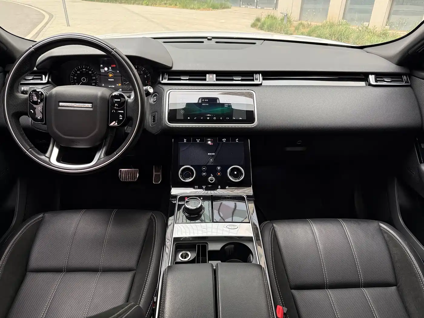 Land Rover Range Rover Velar 2019 250PS R-DYNAMIC S фото 9