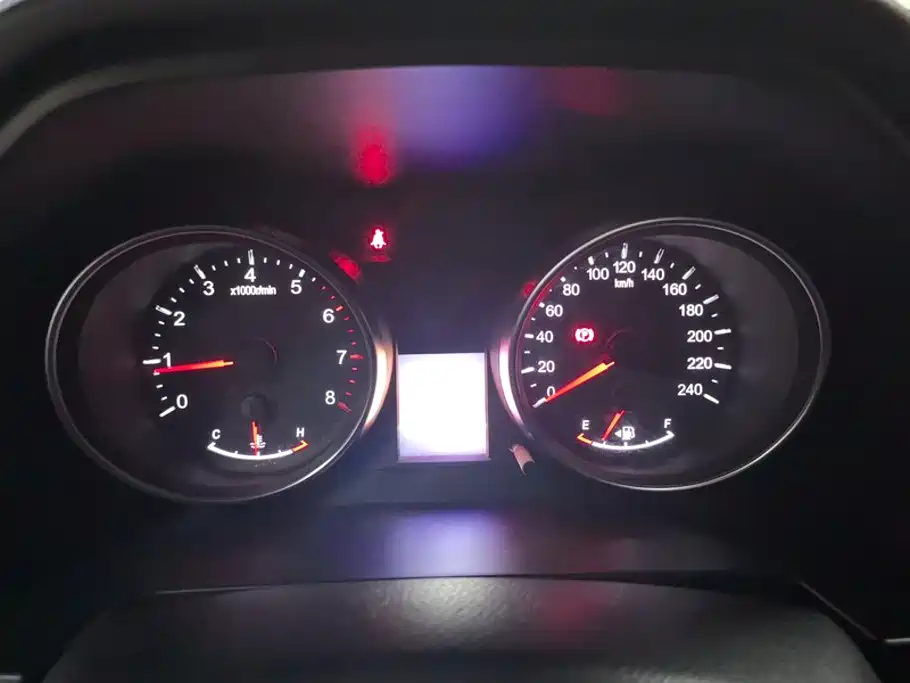 Haval M6 2024 2023 PLUS 1.5T Manual Elite Smart Connect