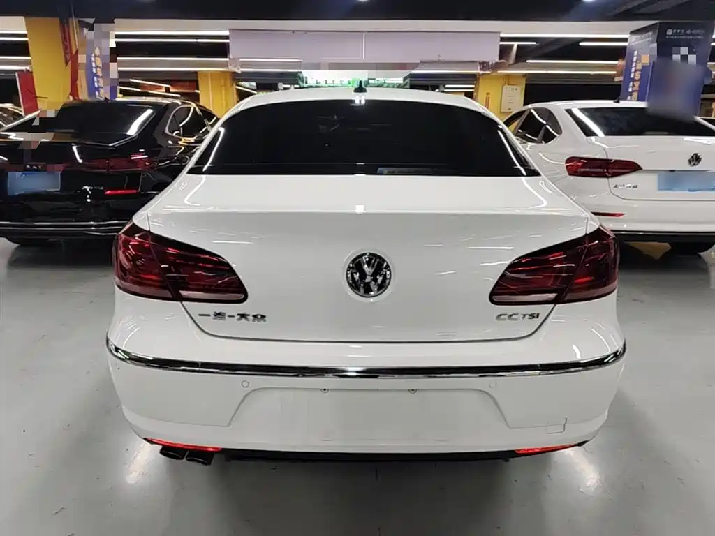Volkswagen FAW-Volkswagen CC 2015 1.8TSI Luxury фото 6