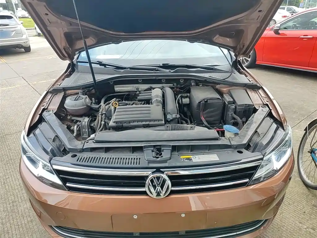 Volkswagen Lamando 2017 280TSI DSG Comfort Edition фото 20