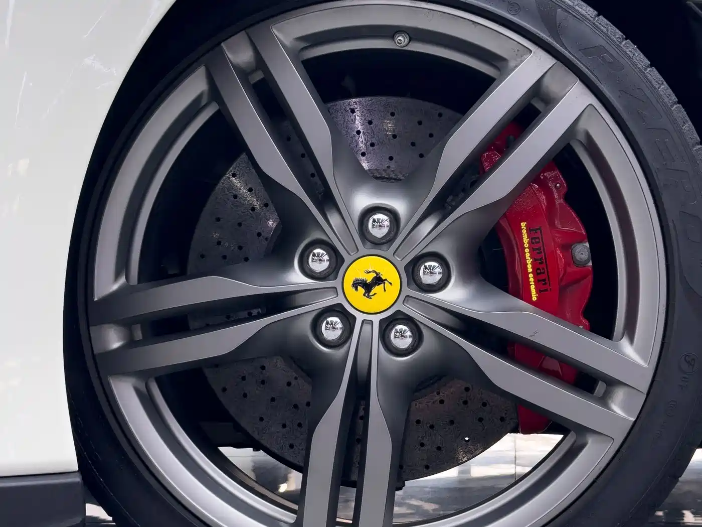 Ferrari Portofino 2019 2018 Model 3.9T