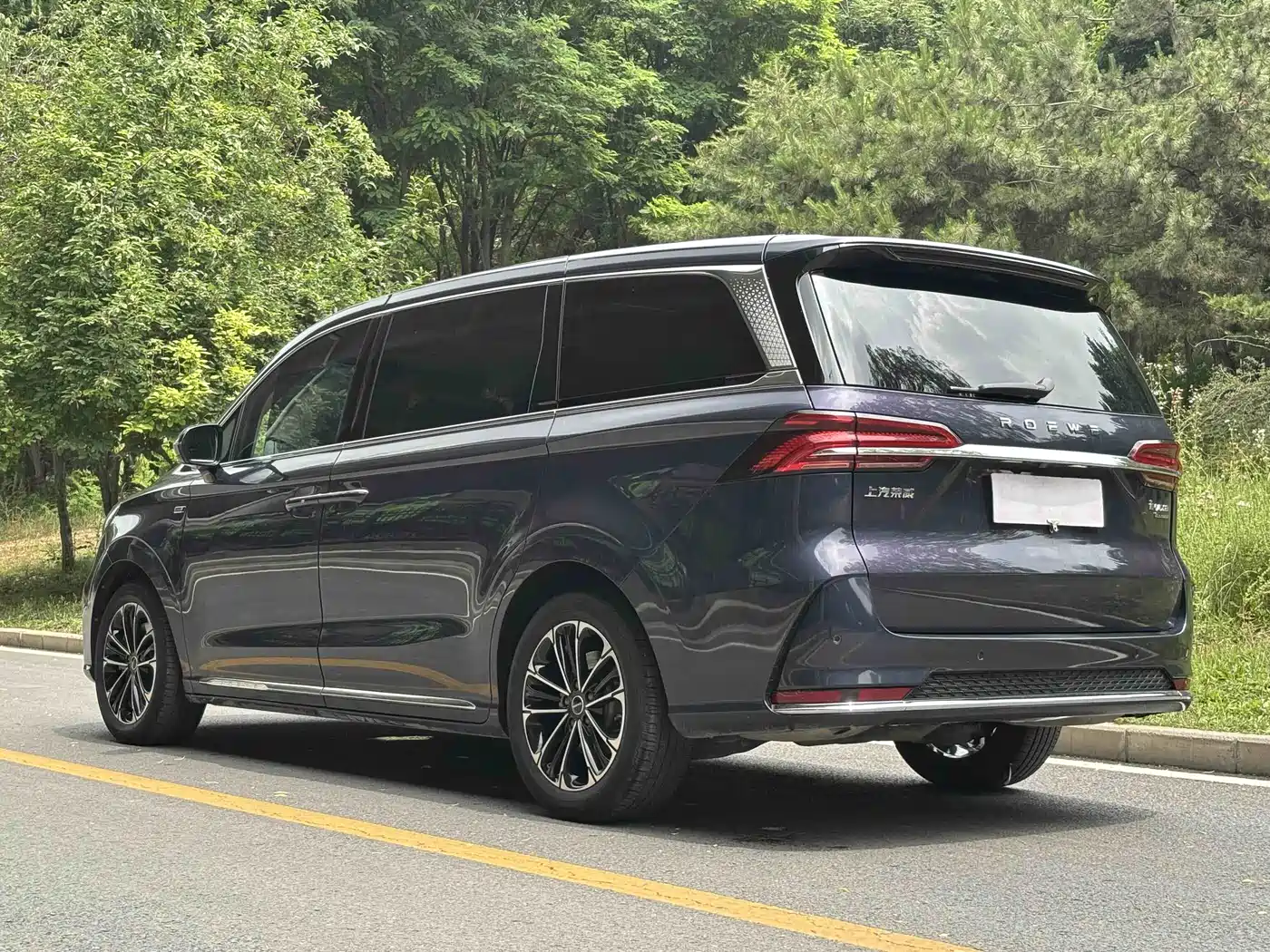 Roewe iMAX8 2021 2021 400TGI Flagship