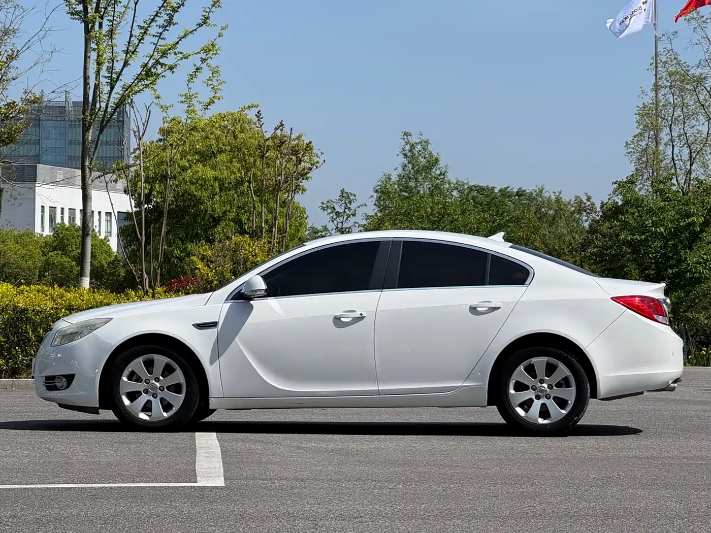 Buick Regal 2012 Model 2.0L Comfort фото 5