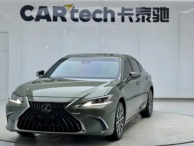 Lexus ES 200, Совершенство
