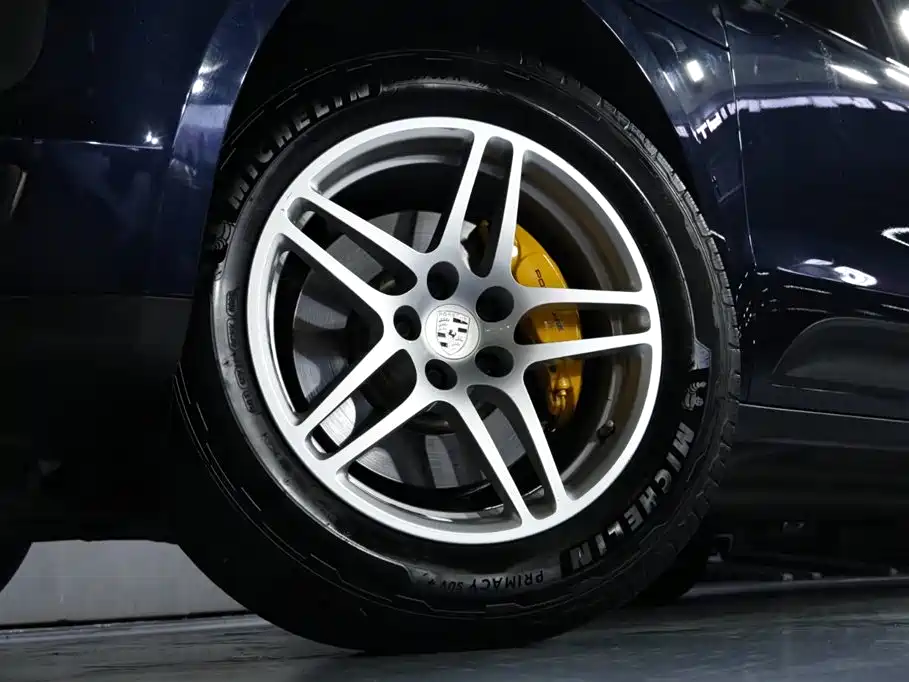 Porsche Macan 2020 Macan 2.0T фото 3